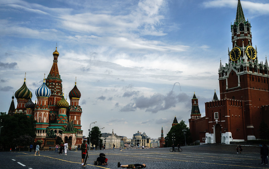 Москва выходит из режима самоизоляции. Фото AFP