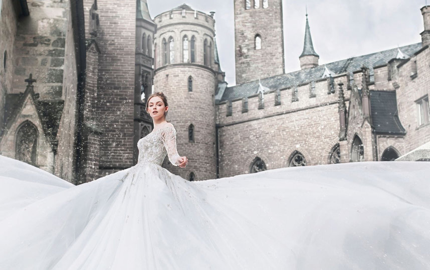 Disney выпустил коллекцию свадебных платьев как у принцесс. Фото allurebridals.com