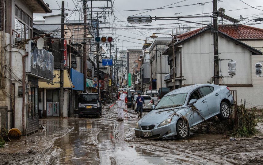 Наводнение и оползни в префектуре Кумамото на острове Кюсю в Японии. Фото Getty