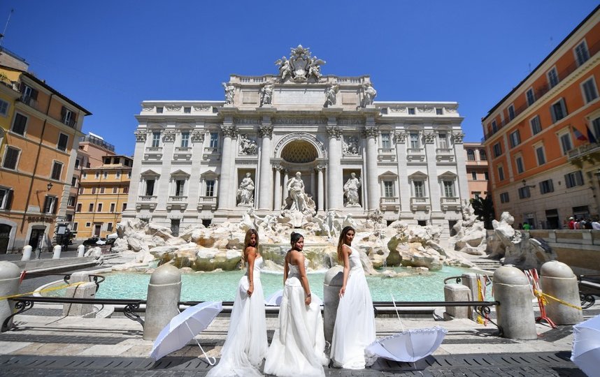 Римские невесты в гневе. Фото AFP