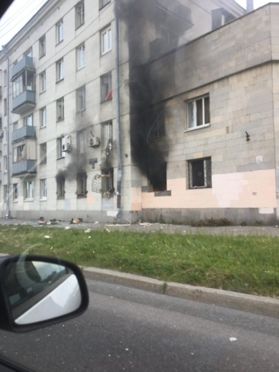 Фото с места пожара на Краснопутиловской улице в Петербурге. Фото ДТП/ЧП, vk.com