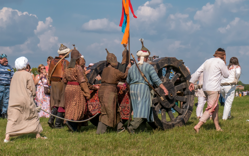 Село молоди битва. Битва при Молодях 1572. Воротынский битва при Молодях. Гуляй город Молодинская битва. Битва при Молодях 1572 год.