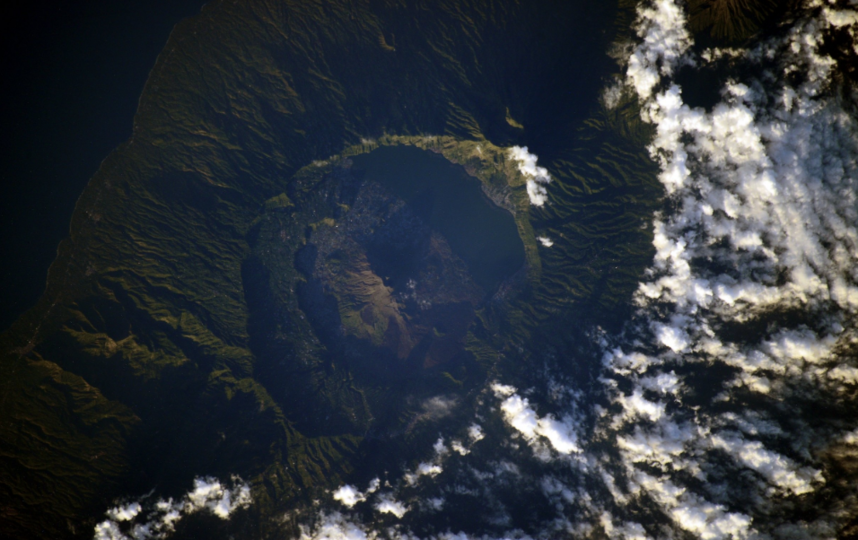 Бали сфотографировали из космоса. Фото Скриншот Twitter: @ivan_mks63, "Metro"