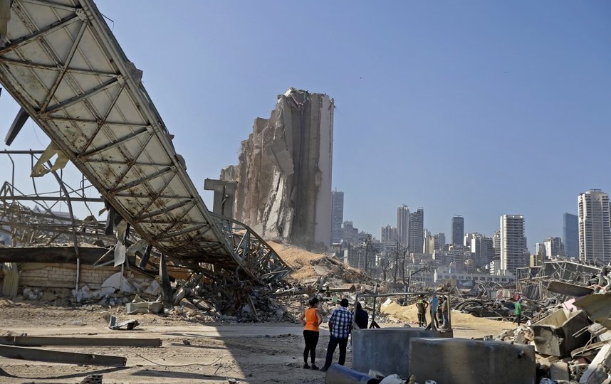 Столицу Ливана объявили зоной бедствия. Фото AFP