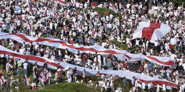 Оппозиционный митинг в Белоруссии. Оппозиционный митинг в Белоруссии.