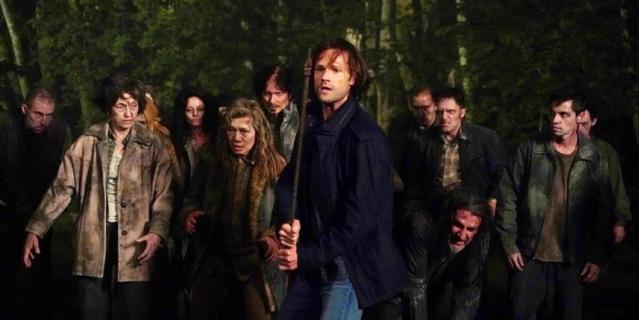 Кадр из сериала "Сверхъестесвенное". Кадр из сериала "Сверхъестесвенное".