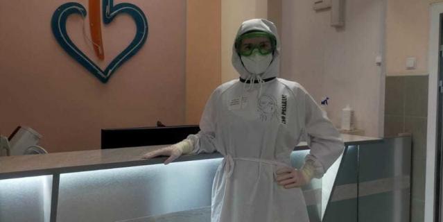 Во время пандемии Екатерина занималась распределением поступающих в больницу пациентов. Во время пандемии Екатерина занималась распределением поступающих в больницу пациентов.