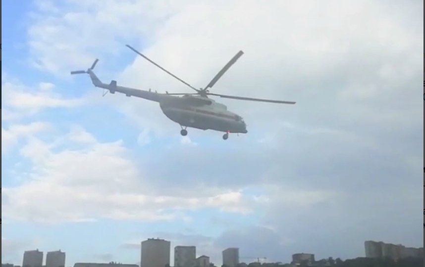 Группу разыскивают с вертолета. Фото скрин-шот, Скриншот Youtube