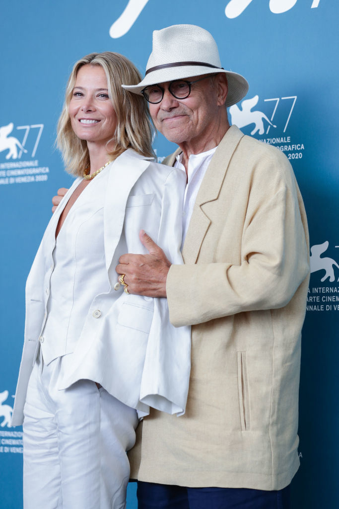 Андрей Кончаловский и Юлия Высоцкая на кинофестивале в Венеции. Фото Getty