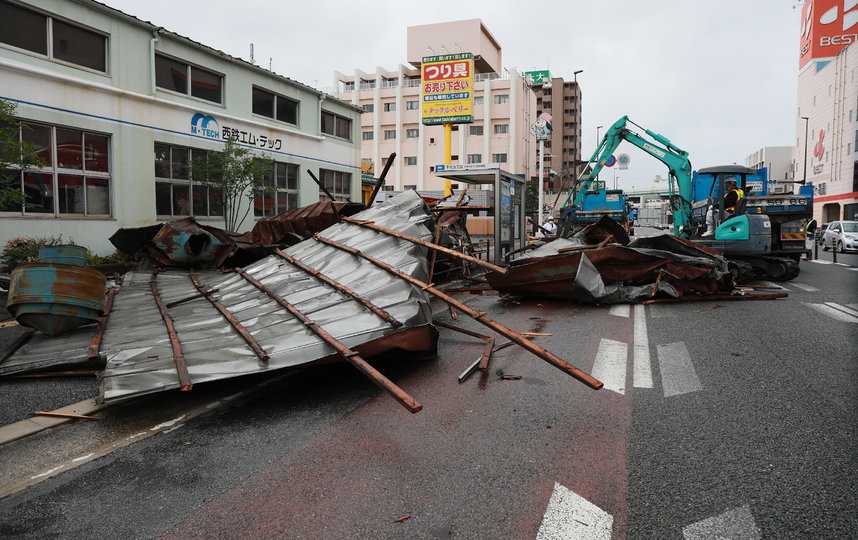 На Японию обрушился тайфун "Хайшен". Фото AFP
