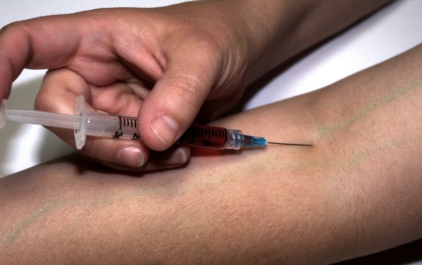 Прививка от гриппа поможет уберечься от инфекции. Фото pixabay.com