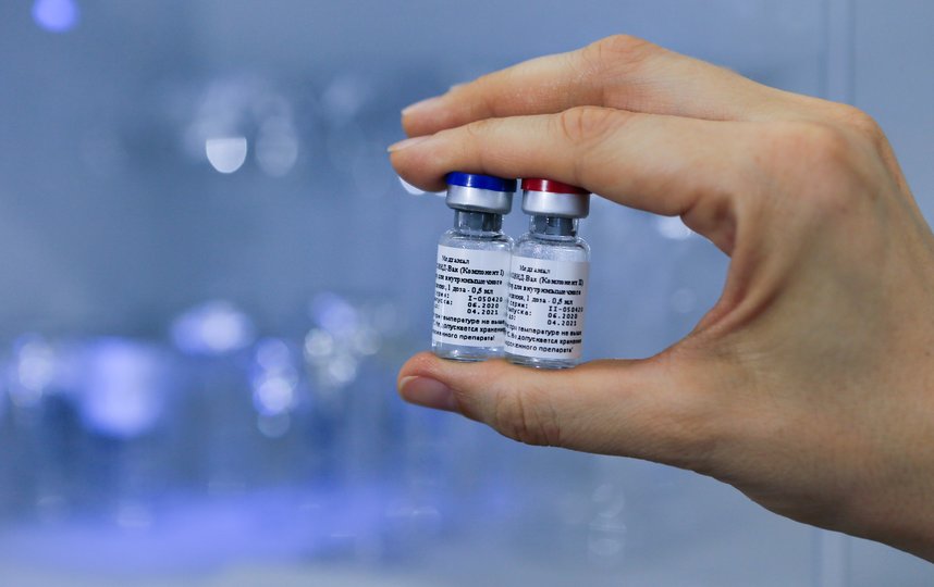 11 августа 2020 года Россия первой в мире зарегистрировала вакцину от Covid-19. Фото AFP