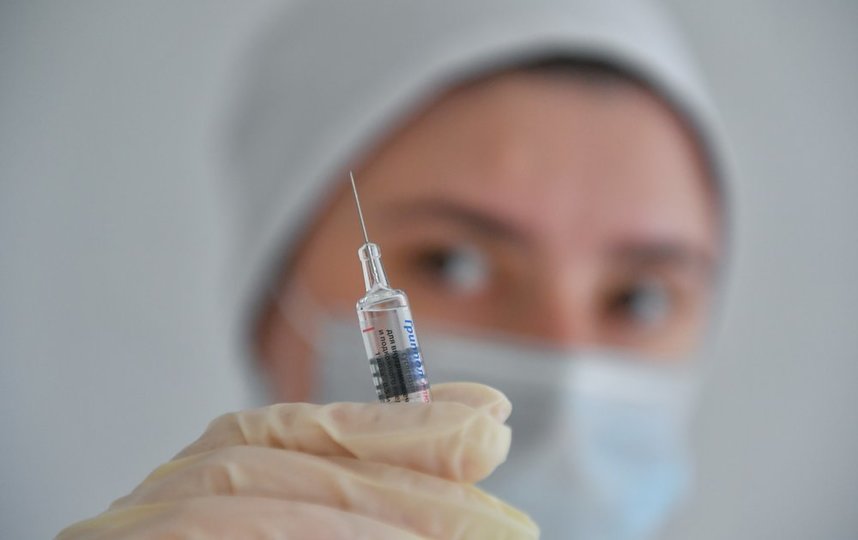 С 1 сентября в Москве проходит масштабная вакцинация от гриппа. Фото АГН "Москва" | Киселев Сергей