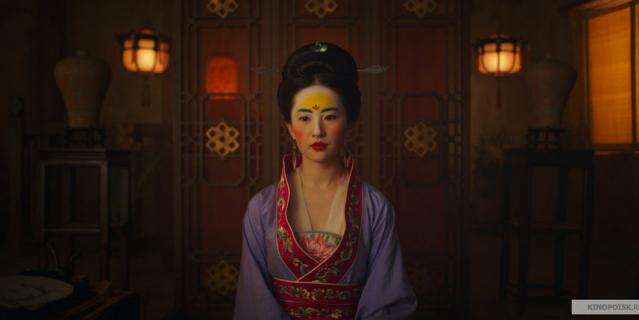 Кадр из фильма "Мулан" (2020). Кадр из фильма "Мулан" (2020).