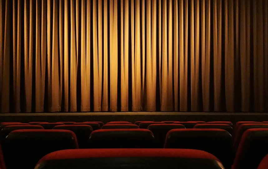 В театрах сохраняются другие профилактические меры. Фото pixabay.com