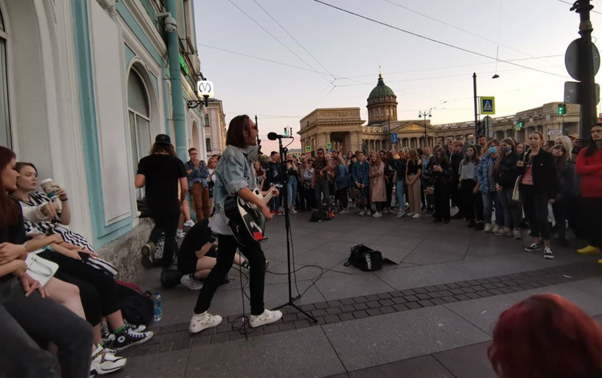 Музыкантов просят согласовывать выступления с властями. Фото instagram.com/__sovushka______/.