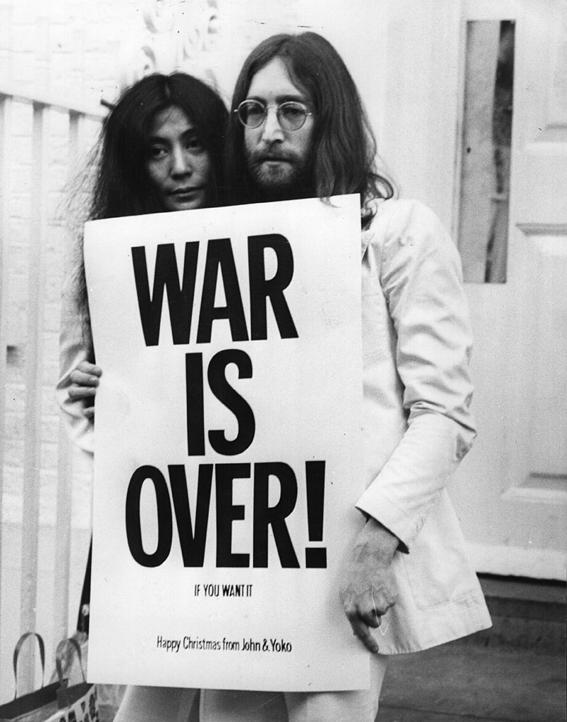 Джон Леннон и Йоко Оно. Фото Getty