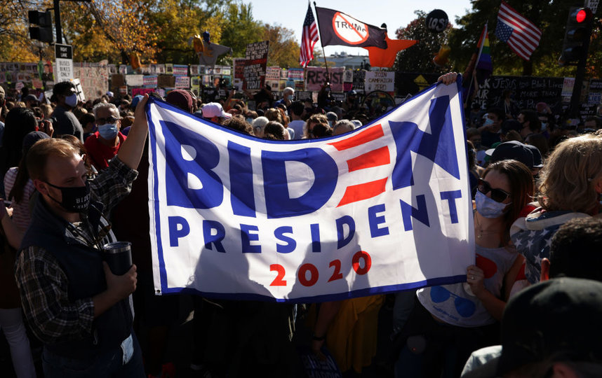 В Вашингтоне на улицы вышли тысячи людей. Фото Getty