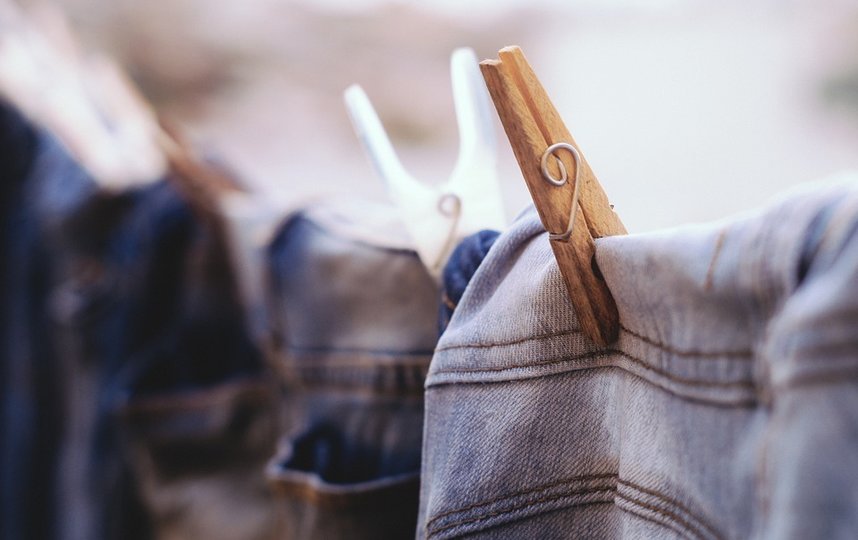 В Петербурге разработали материал, нанося который одежда будет самоочищаться. Фото Pixabay