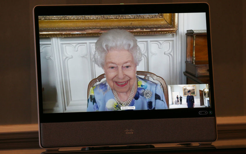 Елизавета II общалась с послами по видеосвязи. Фото Getty