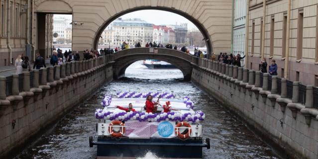 Речной карнавал-2021 в Петербурге.