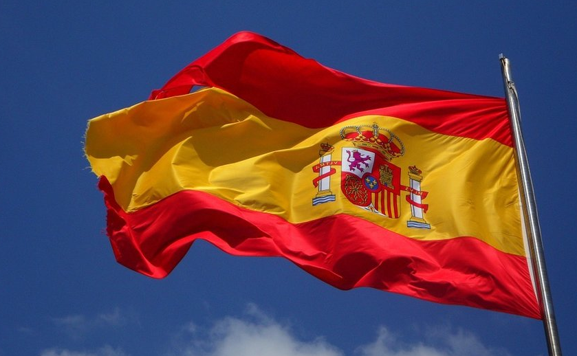Флаг Испании. Фото Pixabay.
