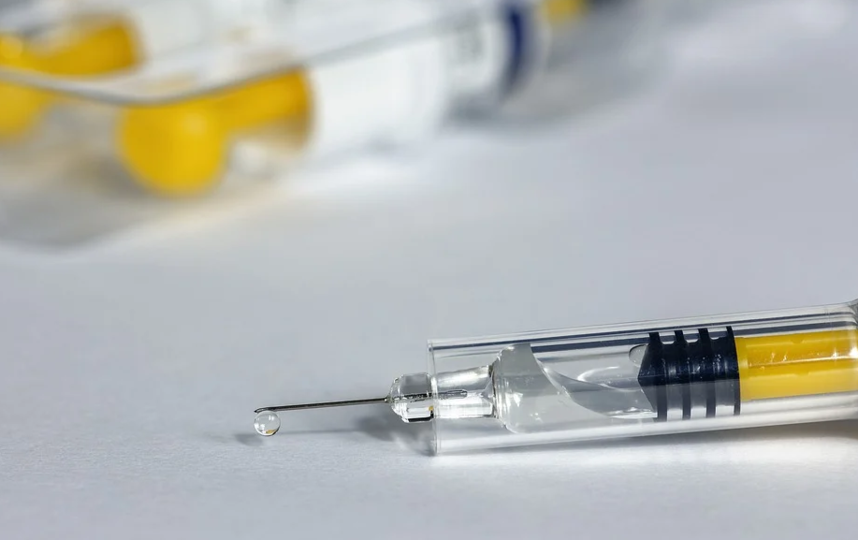 Вакцину производит пекинская фармацевтическая компания Sinovac. Фото Pixabay.