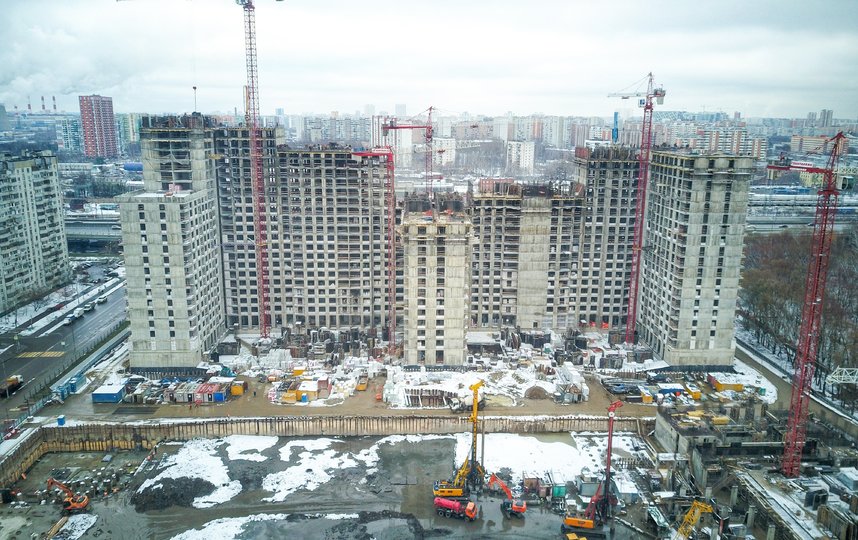 Строительство одного из жилых домов в Москве (архивное фото). Фото АГН "Москва"