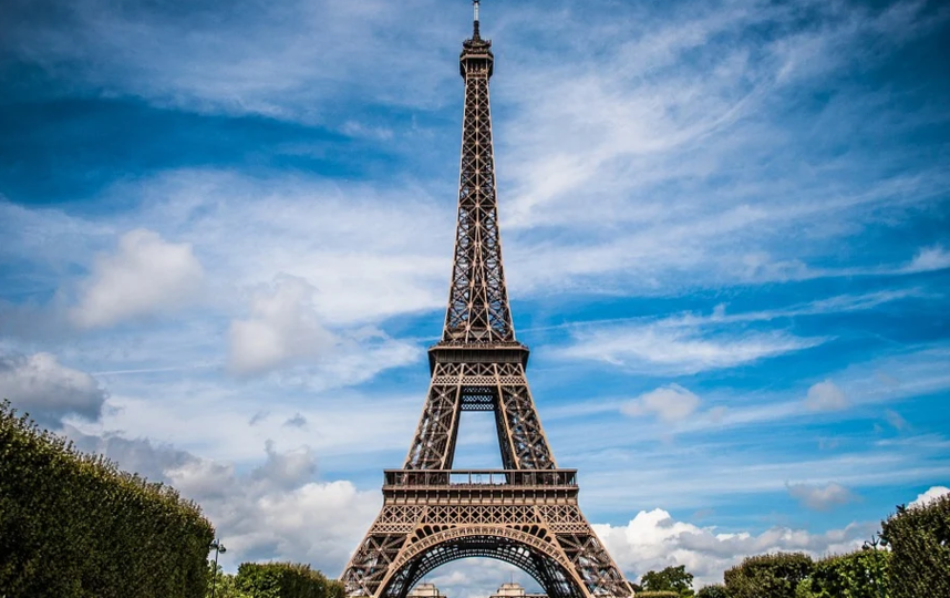 Франция отменит обязательное ношение масок на улице. Фото Pixabay.