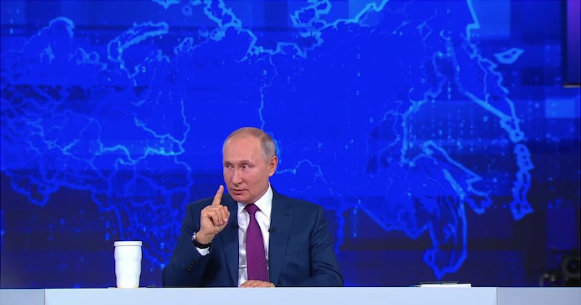 Владимир Путин на прямой линии. Фото Скриншот прямой трансляции