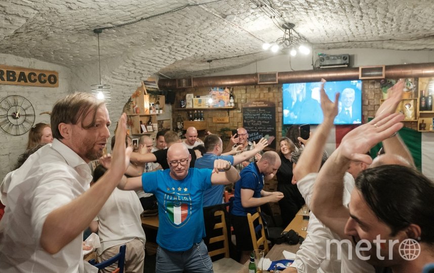 Итальянцы не сомневались, что их сборная станет победителем ЕВРО-2020. Фото Алена Бобрович, "Metro"