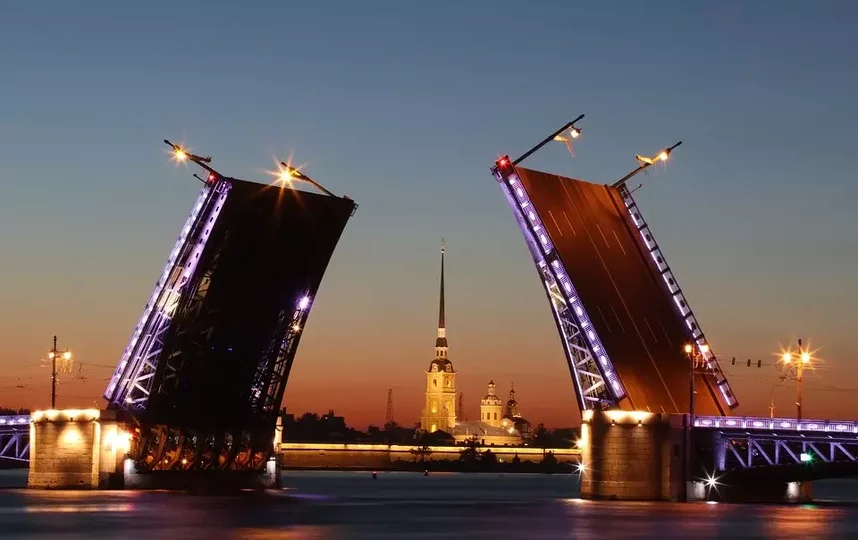 "Поющие мосты" вернутся в Петербург 17 июля. Фото Pixabay