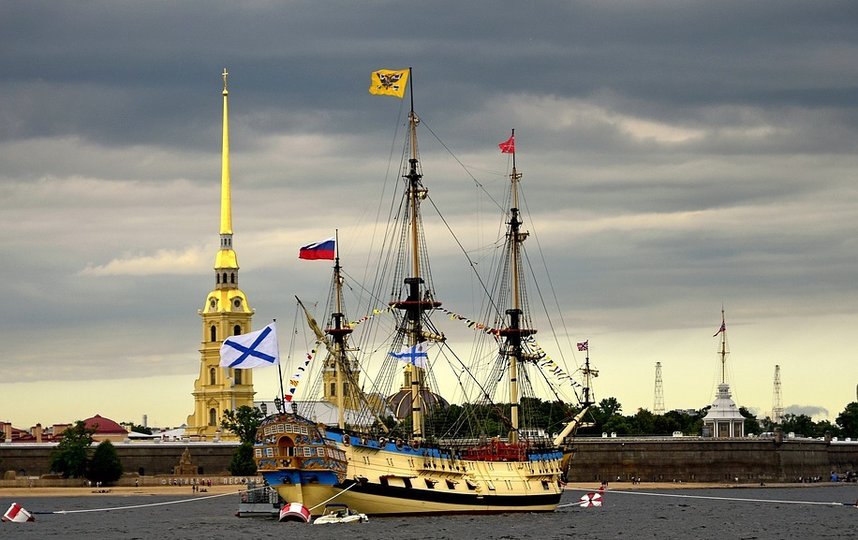 Территория пляжа у Петропавловской крепости будет закрыта в день ВМФ. Фото Pixabay