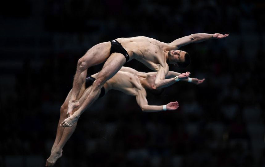 Александр Бондарь и Виктор Минибаев завоевали бронзу в синхронных прыжках в воду. Фото Getty