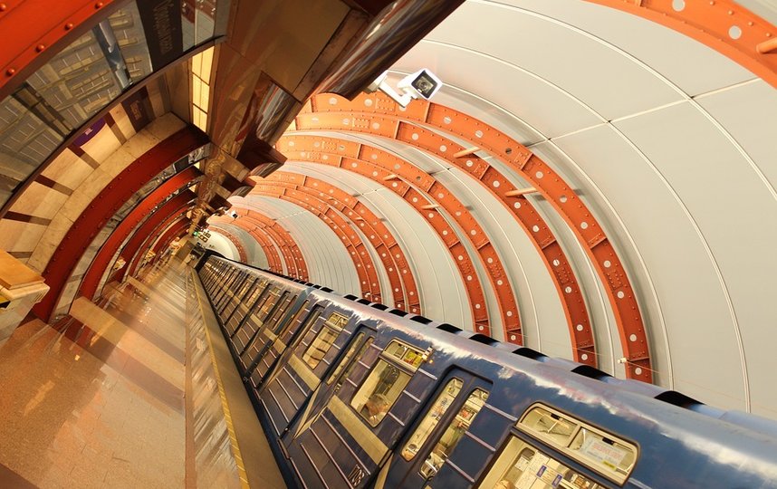 В Росси предложили запустить женские вагоны метро. Фото Pixabay