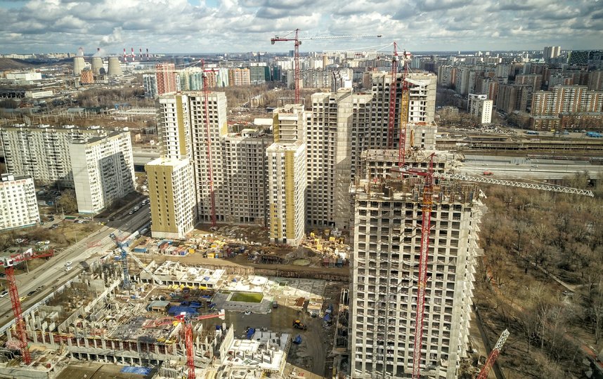 Строительство жилья в столице идёт полным ходом. Фото АГН "Москва"