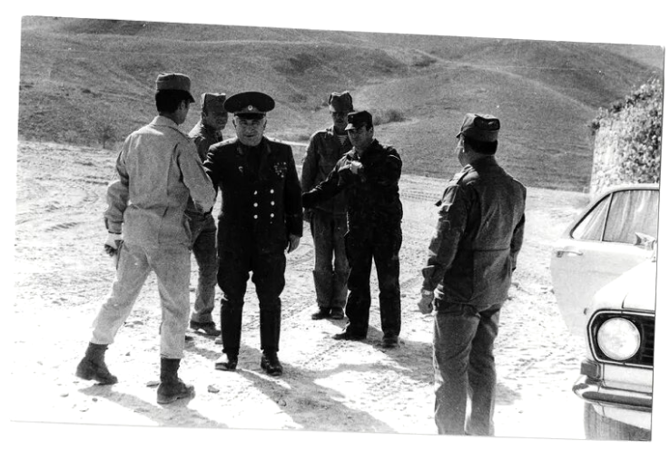 Генерал Смирнов в Афганистане, 1985 год. Фото Личный архив С.М. Смирнова.