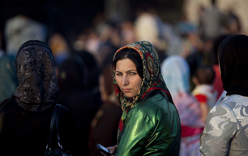 Женщины в Афганистане всегда прикрывали голову платком. Но в последнее время они не скрывали свое лицо. Фото Getty