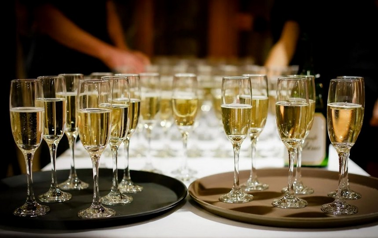 Поставки шампансского в Россию были приостановлены из-за поправок в закон о государственном регулировании оборота алкоголя в России. Фото pixabay
