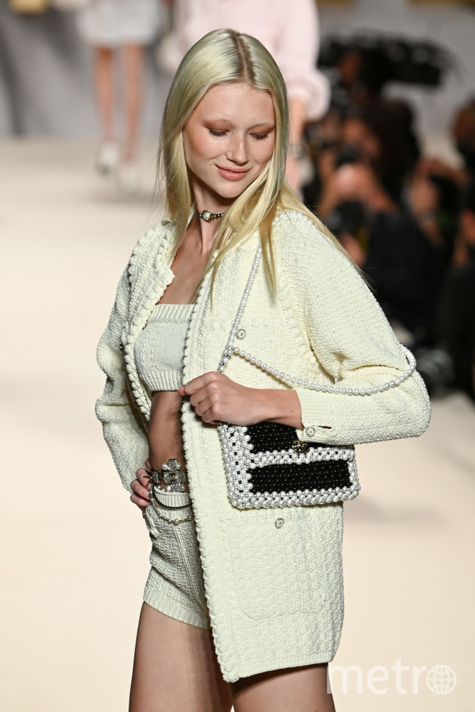 Какие модели сумок будут актуальны весной/летом 2022: делаем выводы из показа Chanel