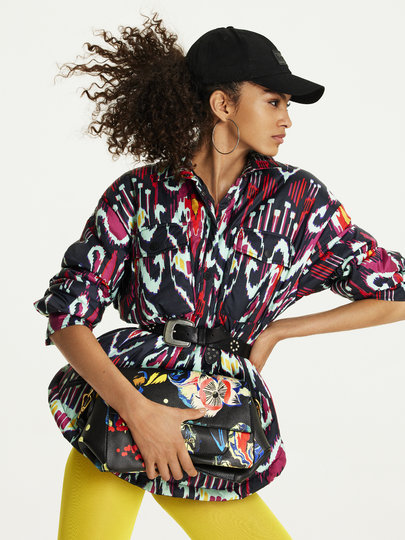 Скриншот Instagram @desigual. Скриншот Instagram @desigual.