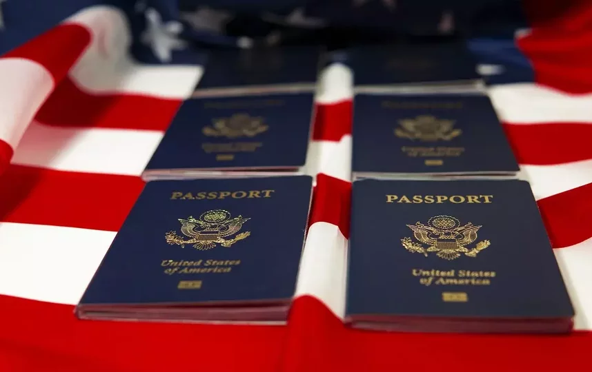 Официальный представитель Госдепа США заявил, что в Соединённых Штатах выдали первый американский паспорт с отметкой о третьем гендере — "X". Фото pixabay
