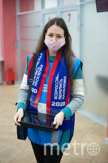 Переписчика можно узнать по синему жилету и фирменному шарфу. Фото Святослав Акимов, "Metro"