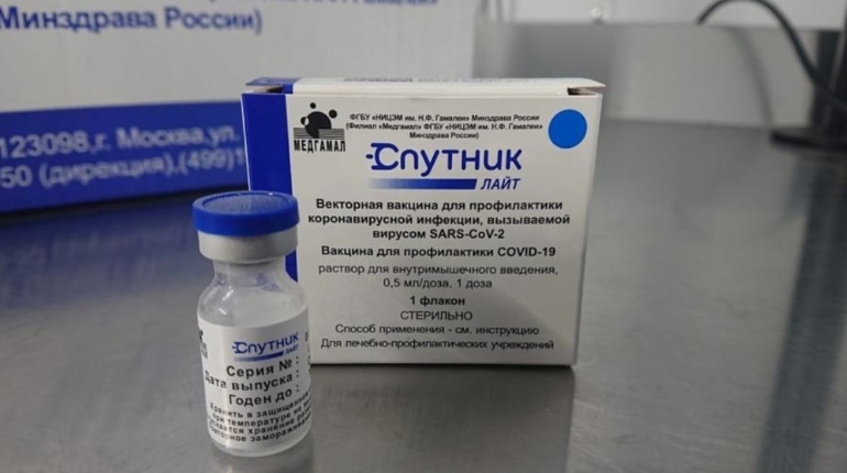 Комздрав назвал пункты вакцинации, в которых можно привиться «Спутиком Лайт». Фото комитет по здравоохранению Петербурга.