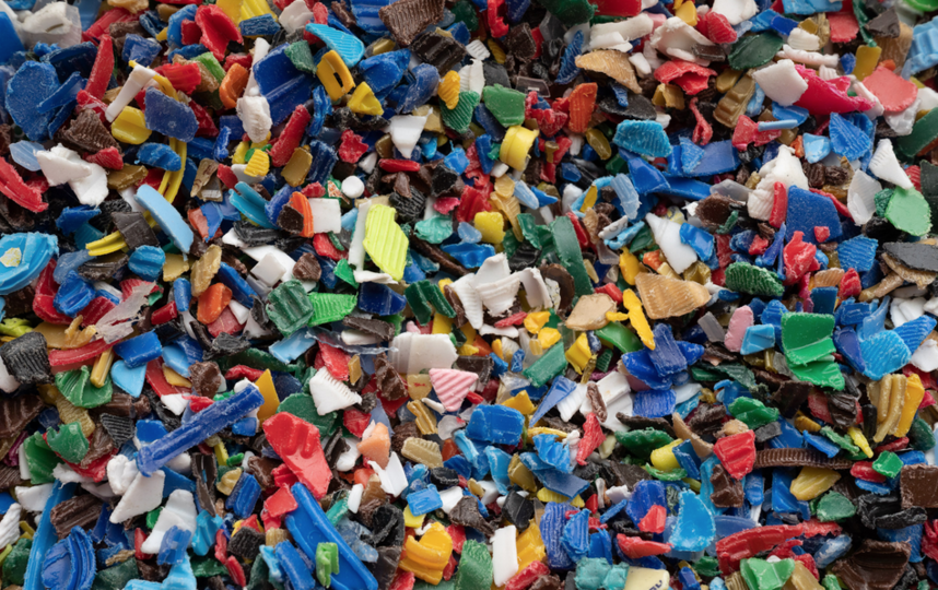 Пластиковые отходы - ценный материал. Фото: Святослав Акимов. Фото "Metro"