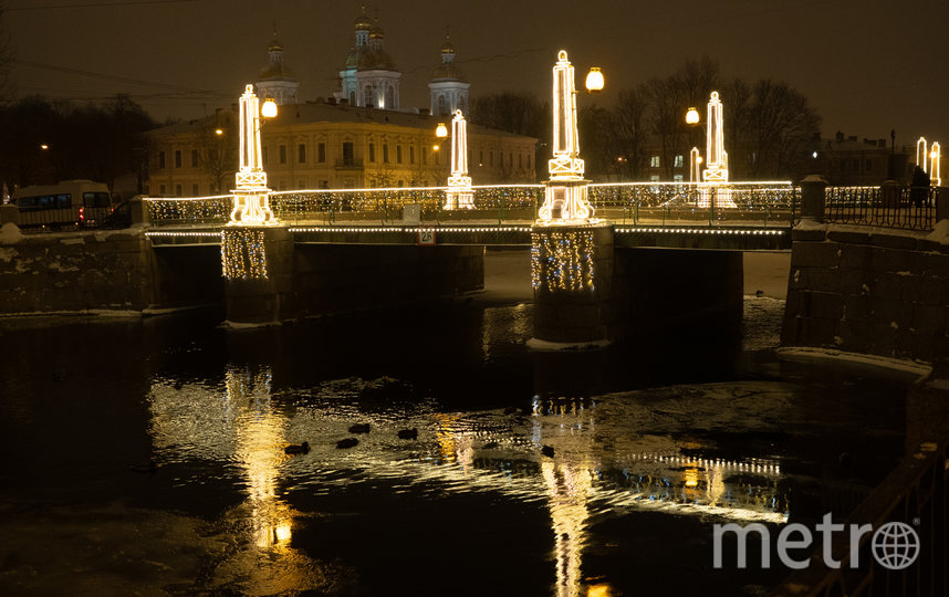 Красивое освещение Семимостья скоро станет круглогодичным. Фото Святослав Акимов, "Metro"