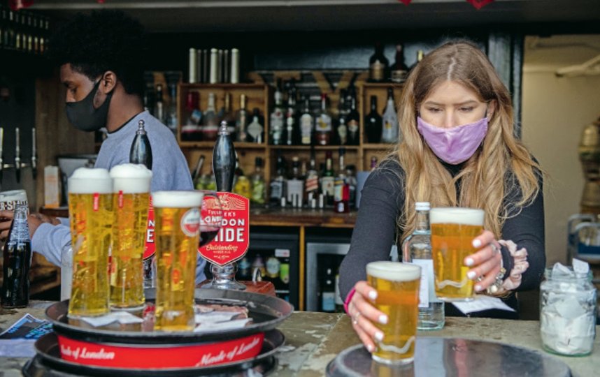 В Великобритании на 19% увеличилось потребление алкоголя. Фото Getty