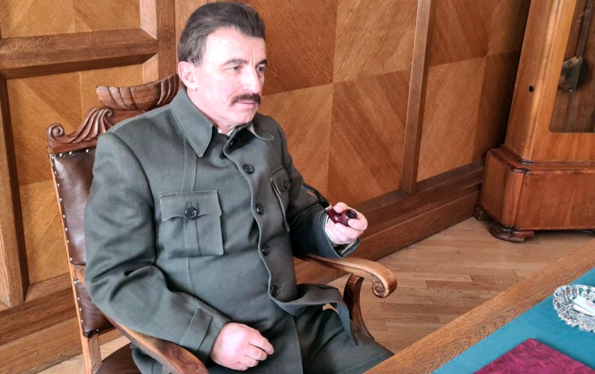 Валерий Апакидзе уже несколько раз сыграл в кино Иосифа Сталина. Фото Предоставлено героем публикации.