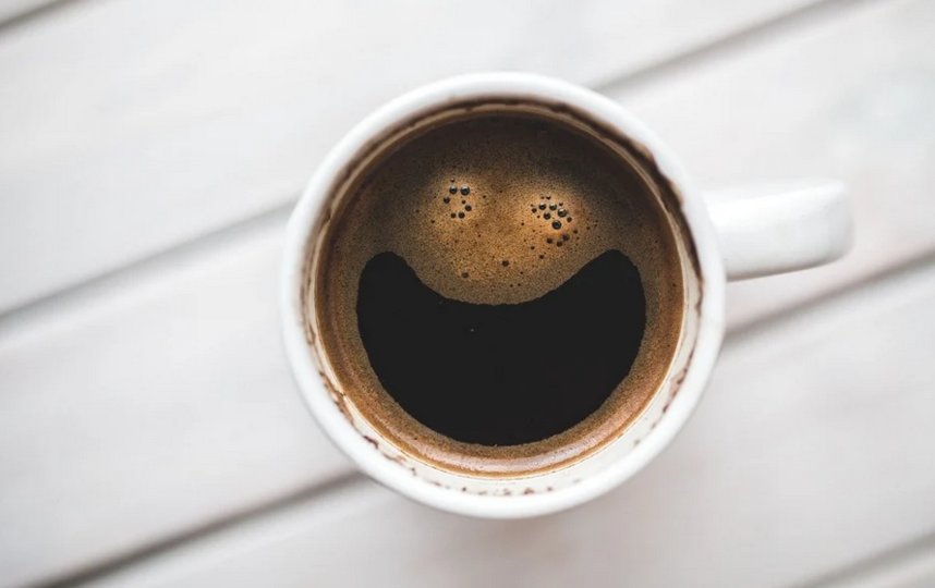 Количество кружек чёрного чая и кофе в день желательно уменьшить. Фото pixabay