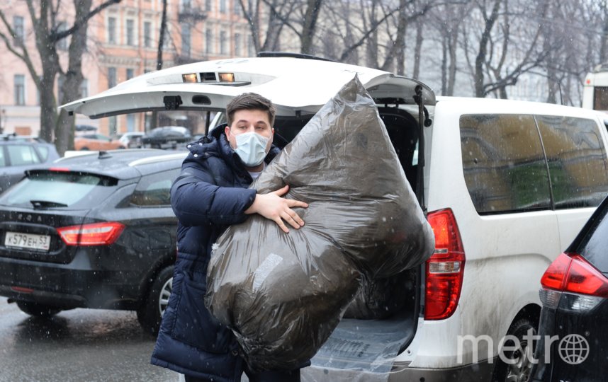Петербуржцы помогают беженцам. Фото Святослав Акимов, "Metro"